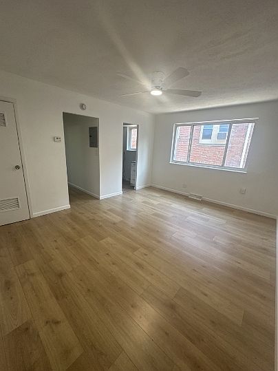 1st image of 17550 Lake Shore Blvd #11489760