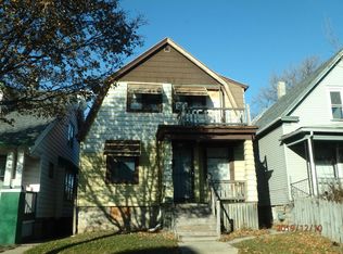 2474 W Keefe Ave, Milwaukee, WI 53206