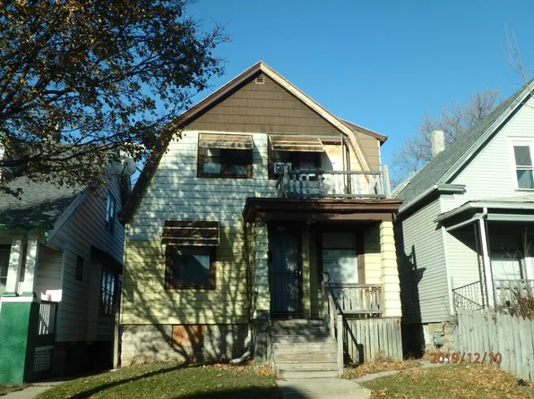 2474 West Keefe AVENUE, Milwaukee, WI 53206