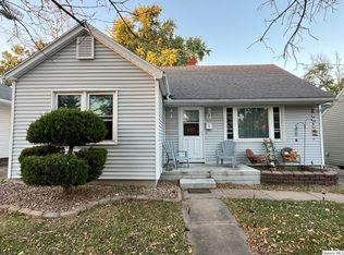1821 Maple St, Quincy, IL 62301