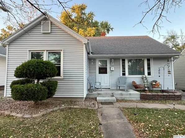 1821 Maple St, Quincy, IL 62301
