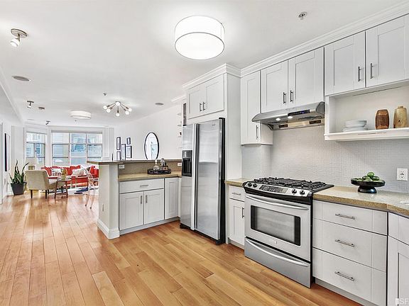 2nd image of 83-85 Brady St #1