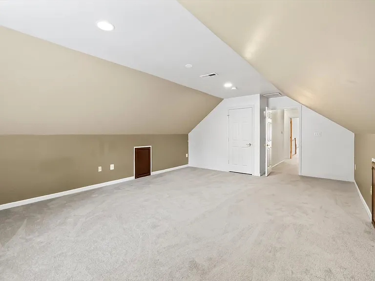 4107 Lakeview Pkwy — Photo 40