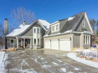8861 Stonewall E, Clarkston, MI