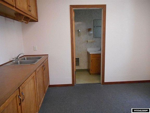 3rd image of 356 N Wolcott St