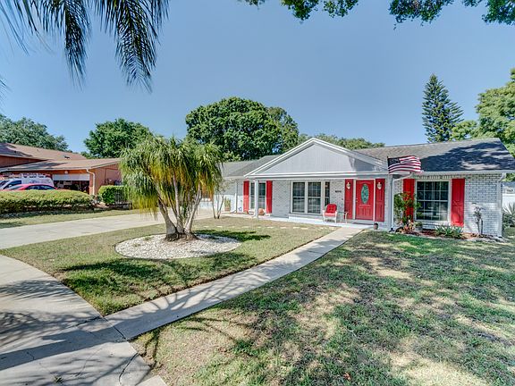 2nd image of 7333 Brookview Cir