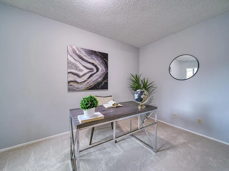1178 N Abbott Ave — Photo 8
