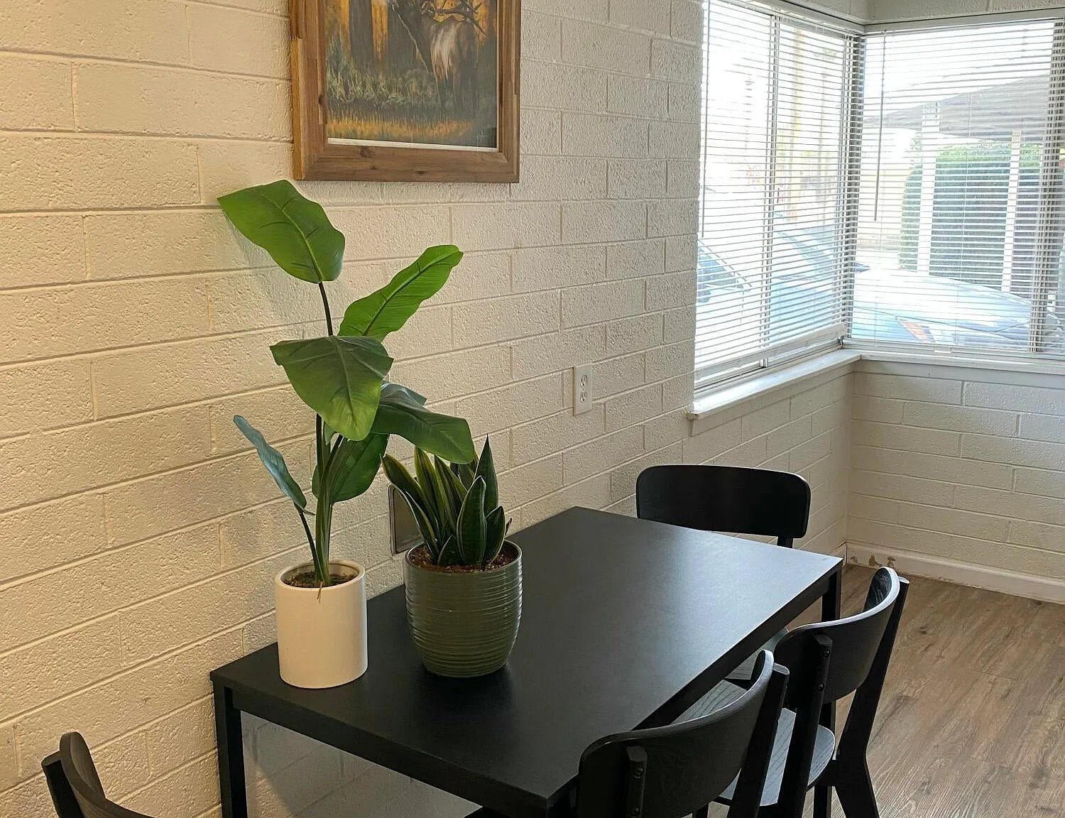 3 bed, 1200 sqft, $2,100 — Photo 3