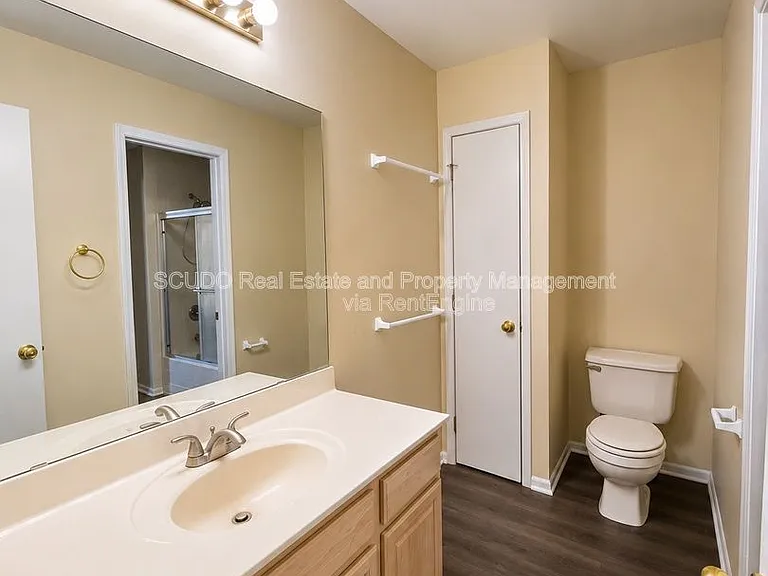 10633 N Locust Ct — Photo 7