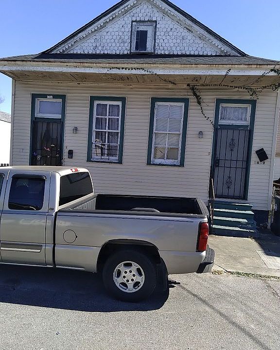 1st image of 1621 Mandeville St