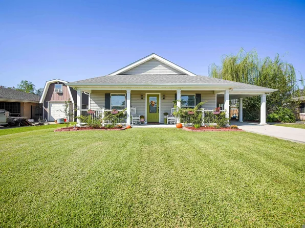 208 N Willow St, Lockport, LA 70374