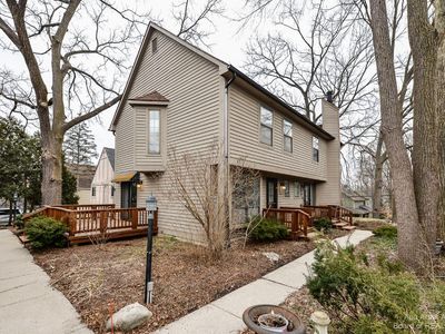 572 S 7th St, Ann Arbor, MI, 48103
