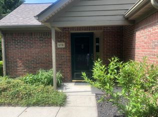 1031 Willow Bluff Dr, Columbus, OH 43235