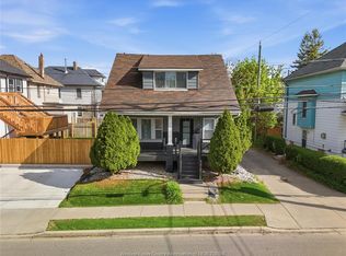 1255 Assumption St, Windsor, ON N9A3C7