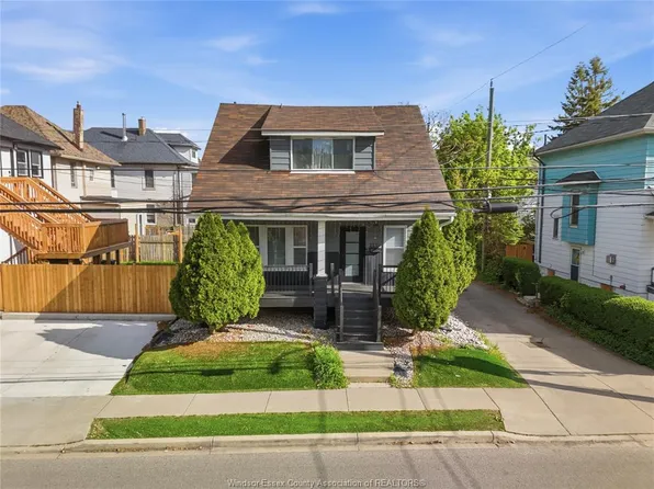 1255 Assumption St, Windsor, ON N9A 3C7