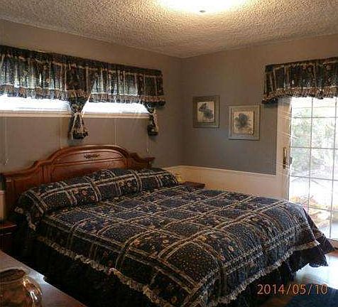 3rd image of 6239 Craner Ave