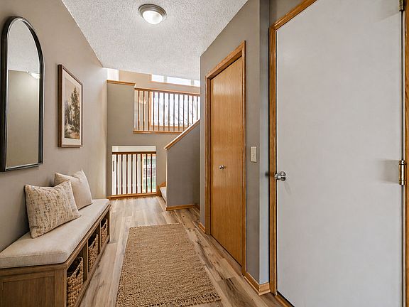 4th image of 3953 Raspberry Ridge Rd NW