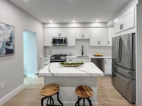 2nd image of 169 Maverick St #1