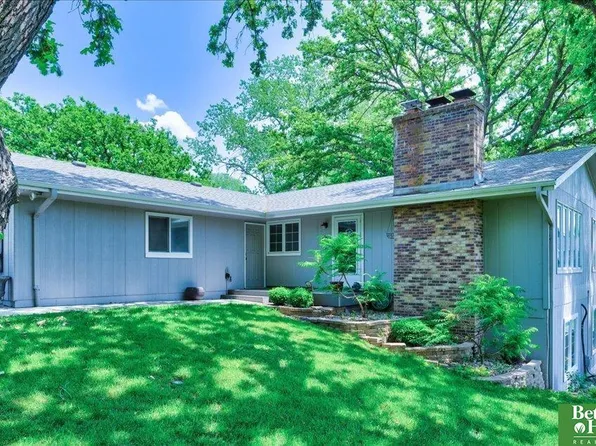 1213 Manley Ct, Plattsmouth, NE 68048