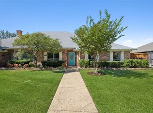 16353 Lauder Ln, Dallas, TX 75248