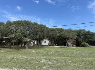 312 W 5th St, Rockport, TX 78382