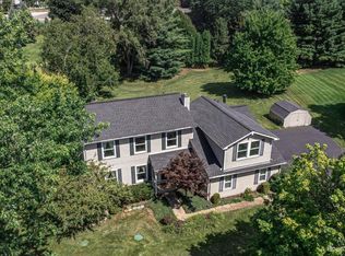 1478 Fieldstone Ct, Ann Arbor, MI 48108