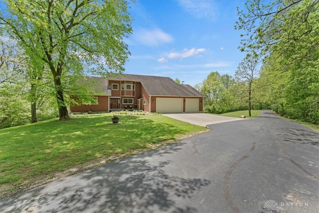 Real estate listing image