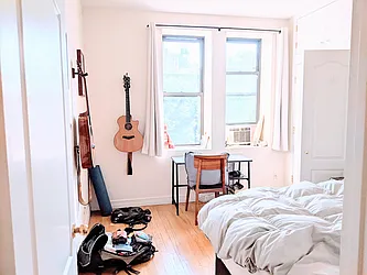 Rented by STREELTY