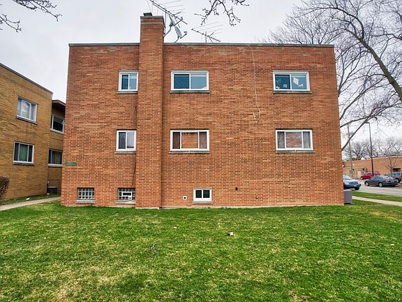 2nd image of 8303 Christiana Ave #2E