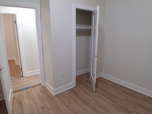 4th image of 210 60th St #17E