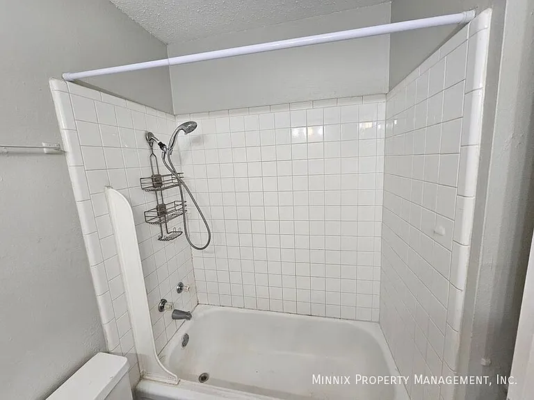 1704 Yonkers St #B — Photo 17