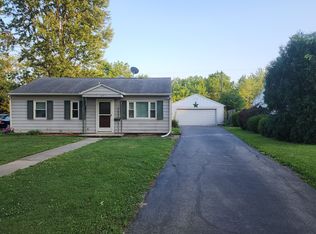 723 Circle Dr, Fostoria, OH 44830