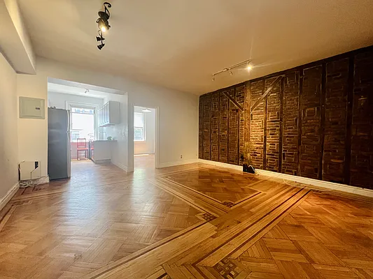 Rented by Native Real Estate LLC | media 14