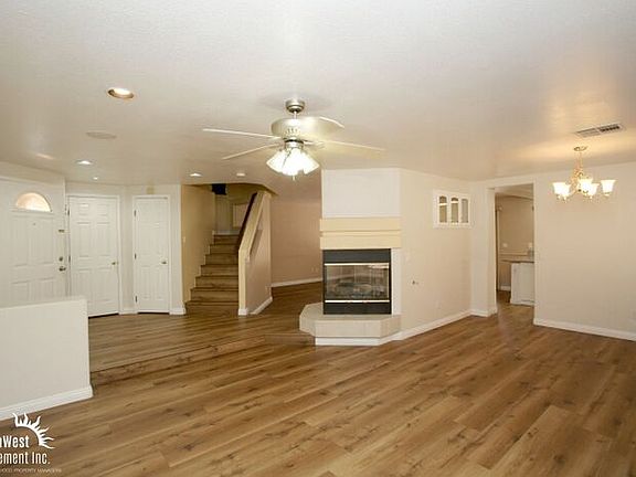 4th image of 9491 Encanto Cavern Ct