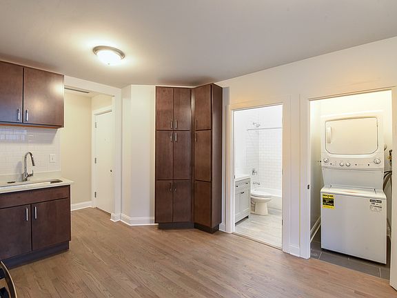 5th image of 3405 W Fullerton Ave #2F