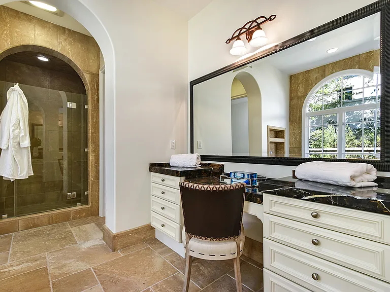 64 Archipelago Dr — Photo 34