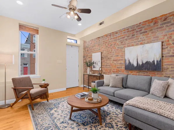 1005 S Baylis St, Baltimore, MD 21224