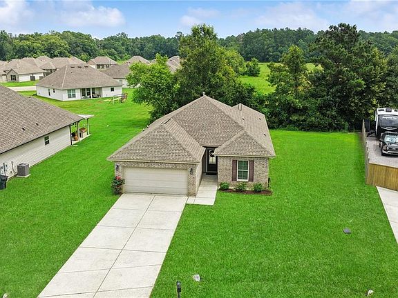 2nd image of 42218 Jasper Ln