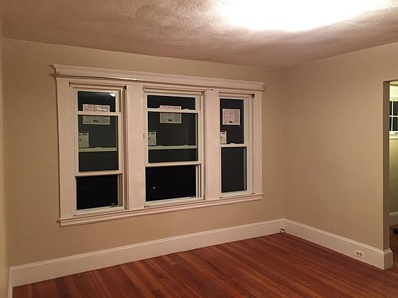 4th image of 42 Massachusetts Ave #1