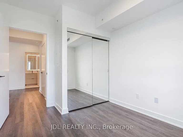609 Sherbourne St #3709 — Photo 15