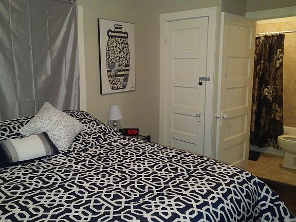 4th image of 504 E Sanford St