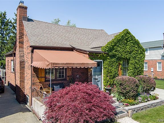 2nd image of 354 Wardman Rd