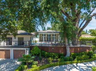 3337 American River Dr, Sacramento, CA 95864