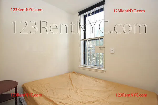 Rented by Chartwell Manhattan Realty | media 5