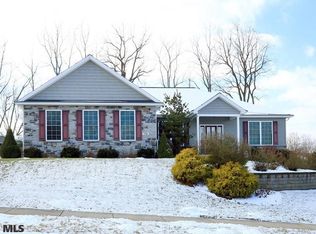 150 Mossey Glen Rd, State College, PA 16801