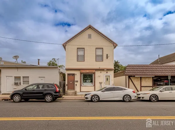 71 E Railroad Ave, Jamesburg, NJ 08831