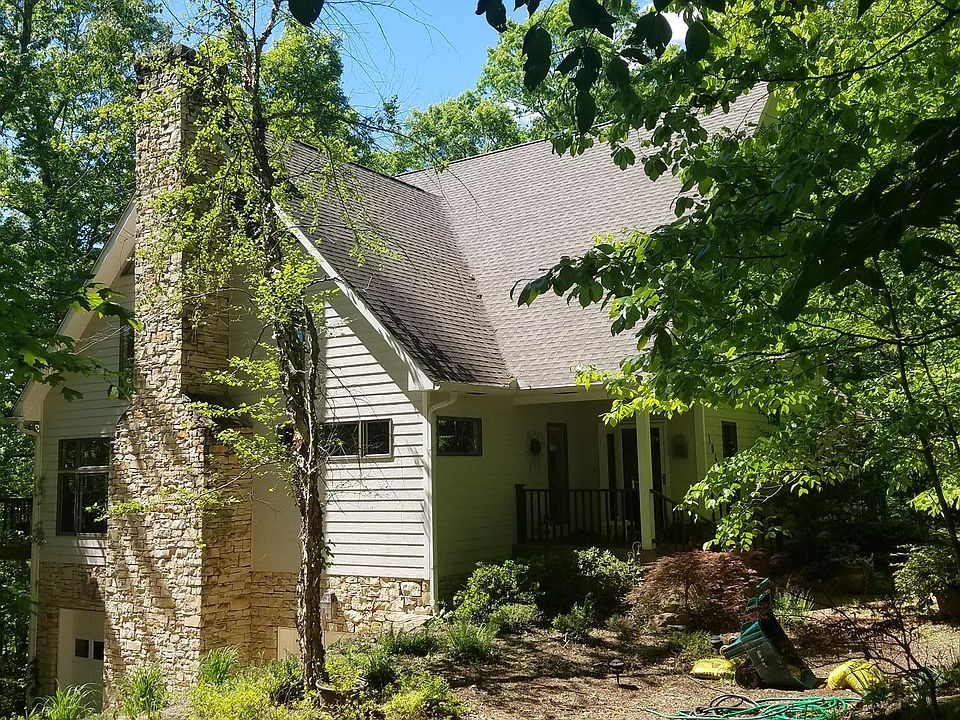 1st image of 1045 Riverview Ln