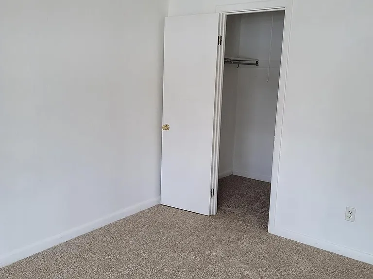 625 A Chesapeake St SE #205 — Photo 12