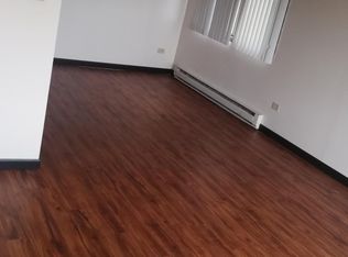 14743 Kenton Ave FL 1ST, Midlothian, IL 60445