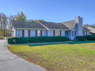 222 Greenridge Dr, Moore, SC 29369